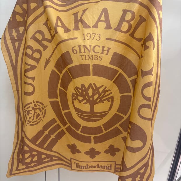 팀버랜드 반다나 스카프