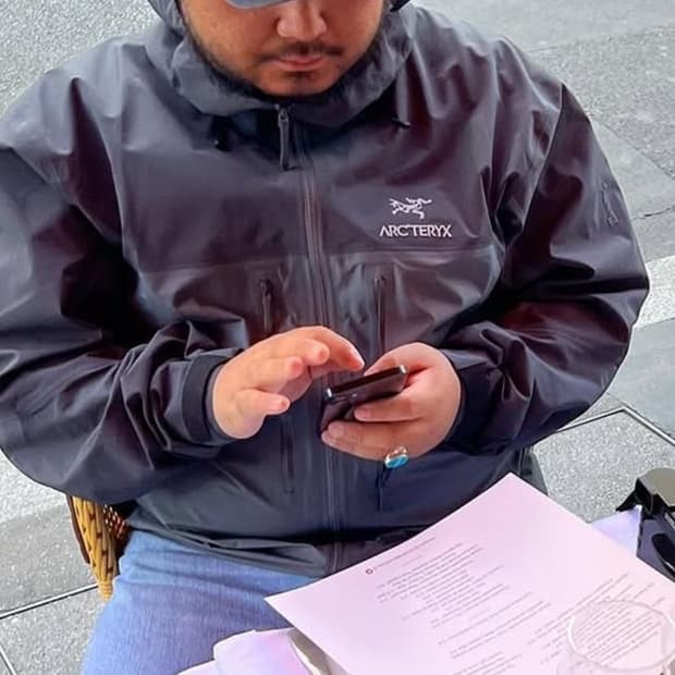 발렌시아가 bb 스프레이 캡 야광 L 그레이