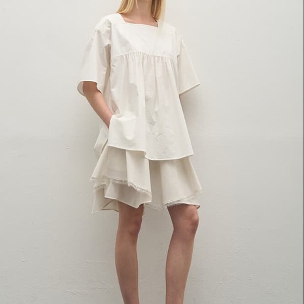 한섬 시스템 2025 백버튼 베이비돌 블라우스 82-94-160사이즈