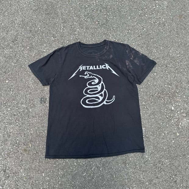 [메탈리카] •Metallica Coiled Snake T-Shirt