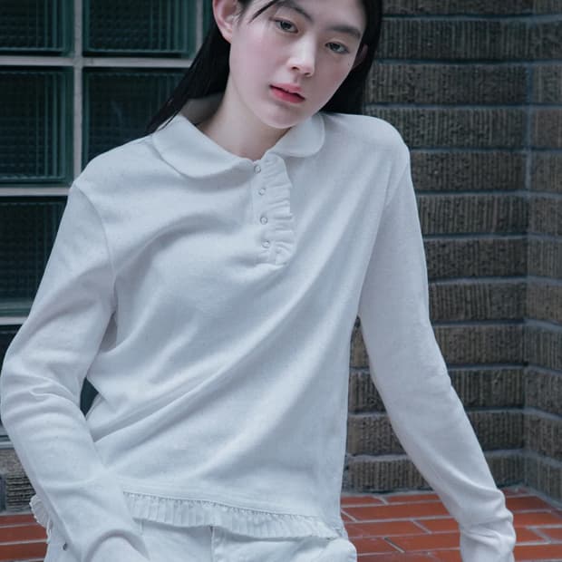 오헤시오 라운드카라 프릴 롱 티셔츠 