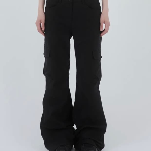 미세키서울 Pocket cargo bootscut pants BLACK