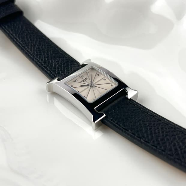HERMES H hour watch PM size