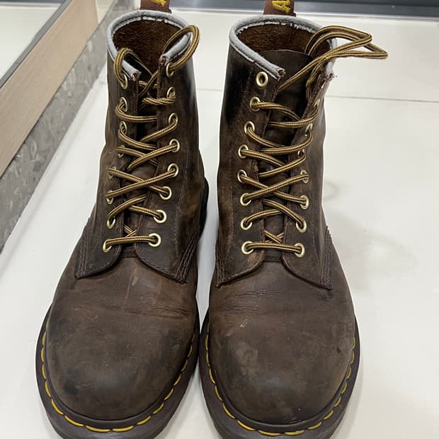 닥터마틴 1460 크레이지홀스 260