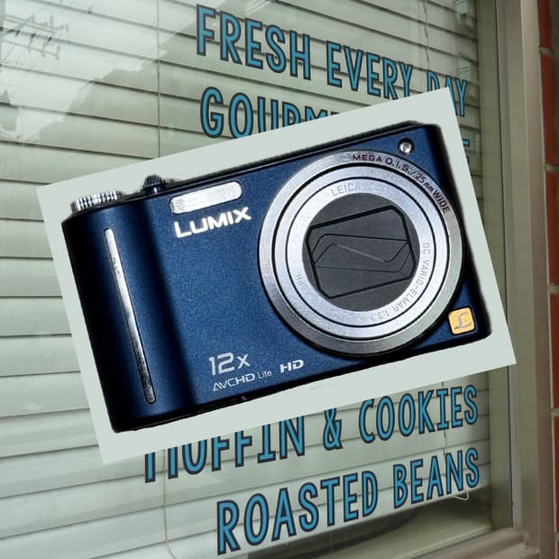 Panasonic LUMIX DMC-TZ7