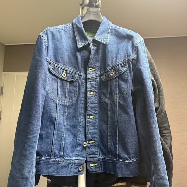 캐피탈 말리 콜라보 데님 자켓