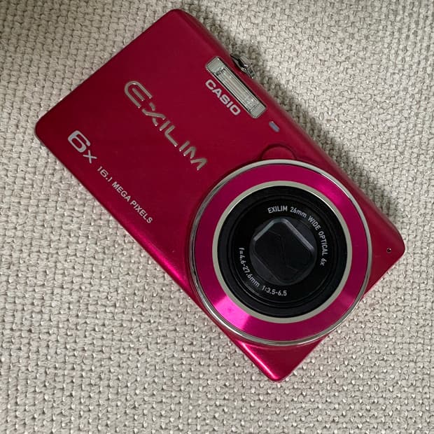카시오 Exilim EX-Z780