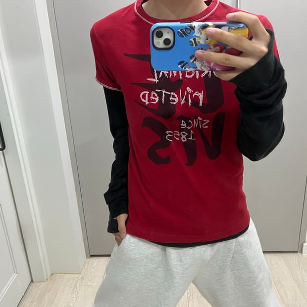 나우아임영맛 슬림핏 리바이스 프린팅 티셔츠