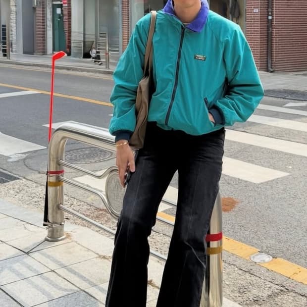 허즈밴드파리 플레어진 워시드 블랙팬츠