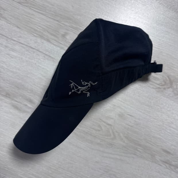 Arcteryx 칼버스캡 L