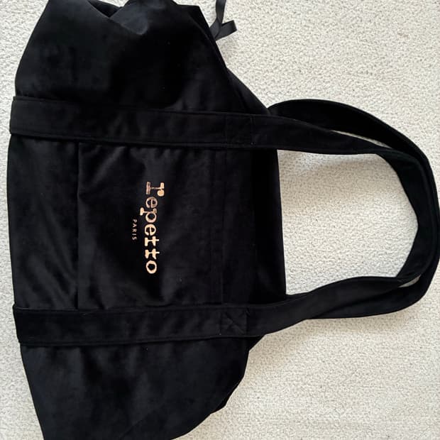 레페토 글라이드 미디엄 벨벳