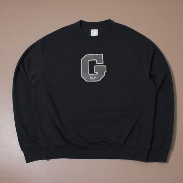 GAP 갭 블랙 맨투맨