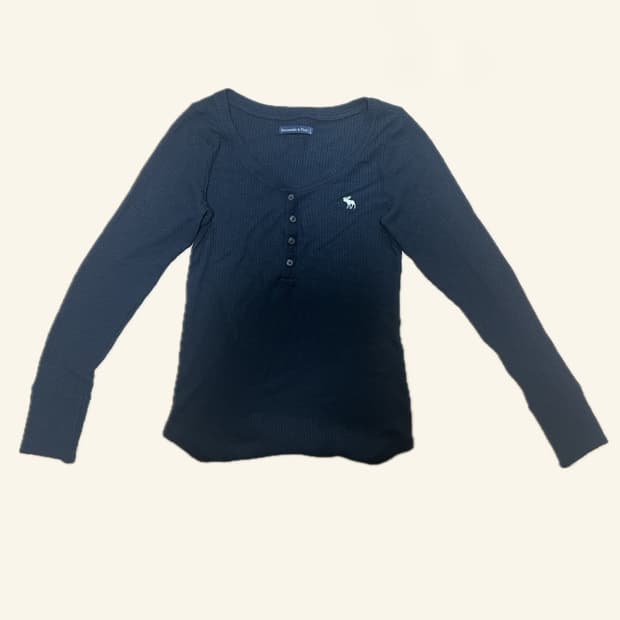 아베크롬비 블랙 니트재질 롱슬리브 s