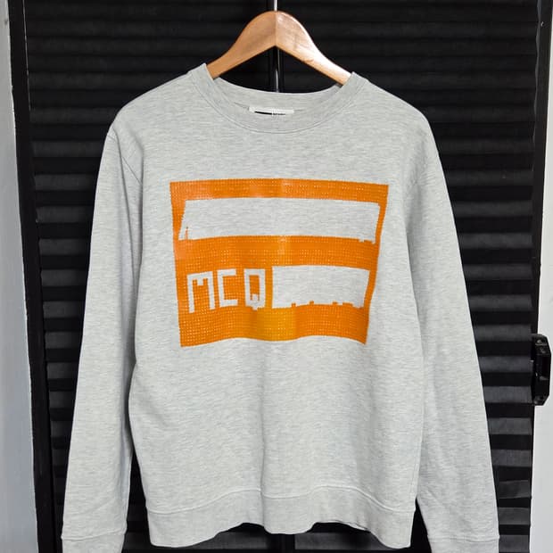 [MCQ] 알렉산더맥퀸 박스 로고 맨투맨 스웨트셔츠 | 00210