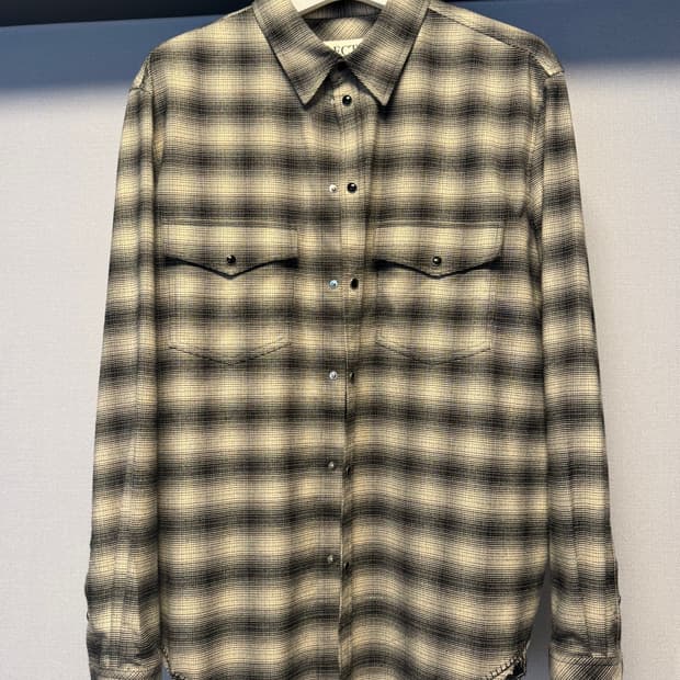 렉토 23fw 옴브레 셔츠 m size
