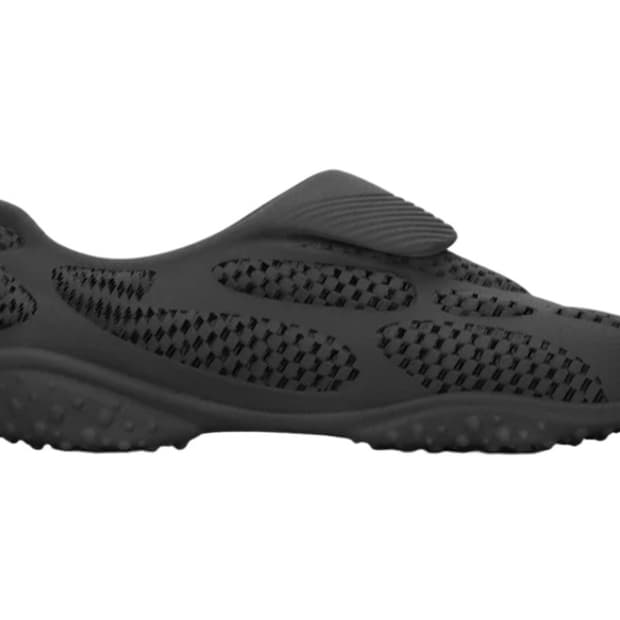 구매)Skylrk 어스벤더 케이브 us 11,12 사이즈 삽니다