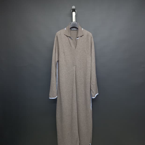 새 폼 스튜디오 FOURM 춘추동 맥시 롱 니트 윈피스 F 44-77