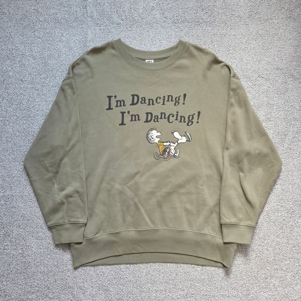 유니클로 peanuts 스누피 맨투맨 티셔츠 L-XL(100-105)