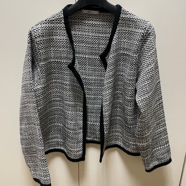 ZISbuy 블랙&화이트 가디건