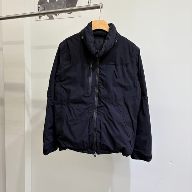 WHITE MOUNTAINEERING 패딩