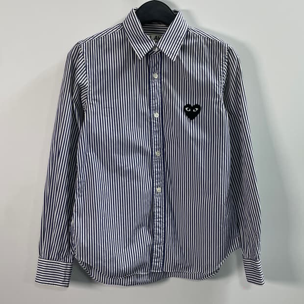 꼼데가르송 우먼스 와펜 스트라이프 셔츠 (on.64)