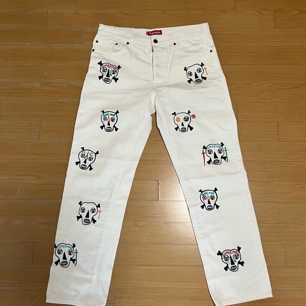 슈프림 x 클레이튼 패터슨 화이트 진