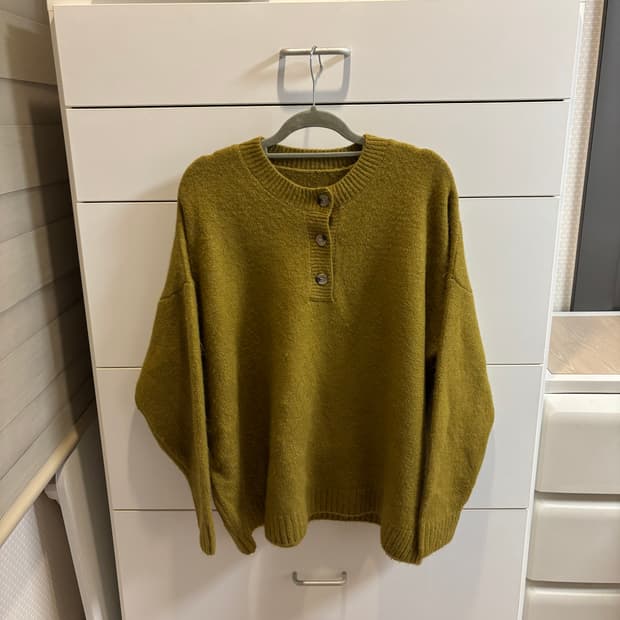 유럽감성 올리브그린 오버핏 부들니트