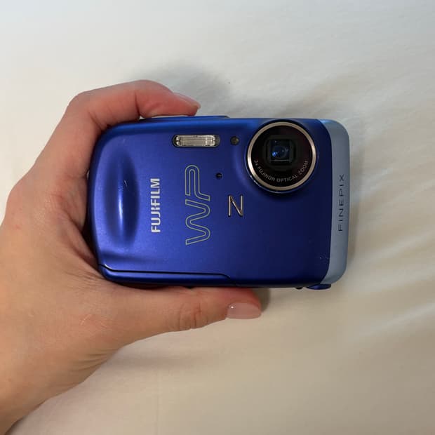 후지필름 z33wp (이즈나, 모모 pick!)