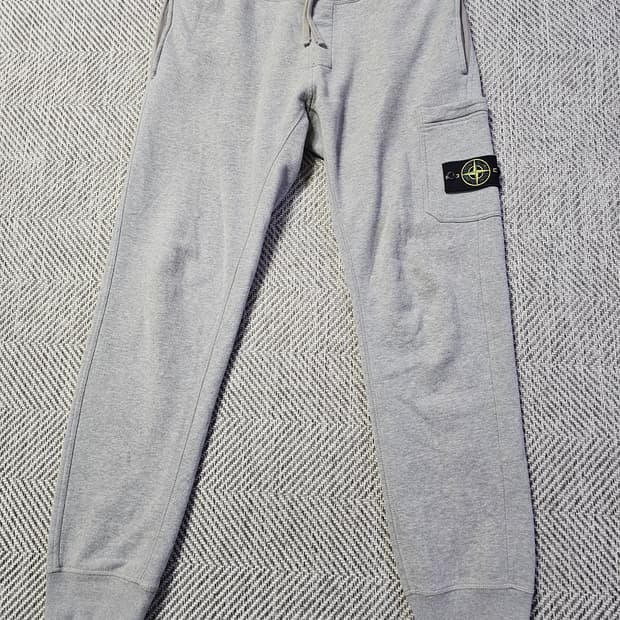 스톤아일랜드 스웻 팬츠