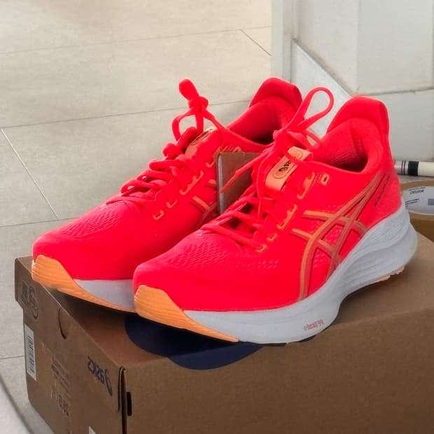 아식스 젤카야노 32 / 285 