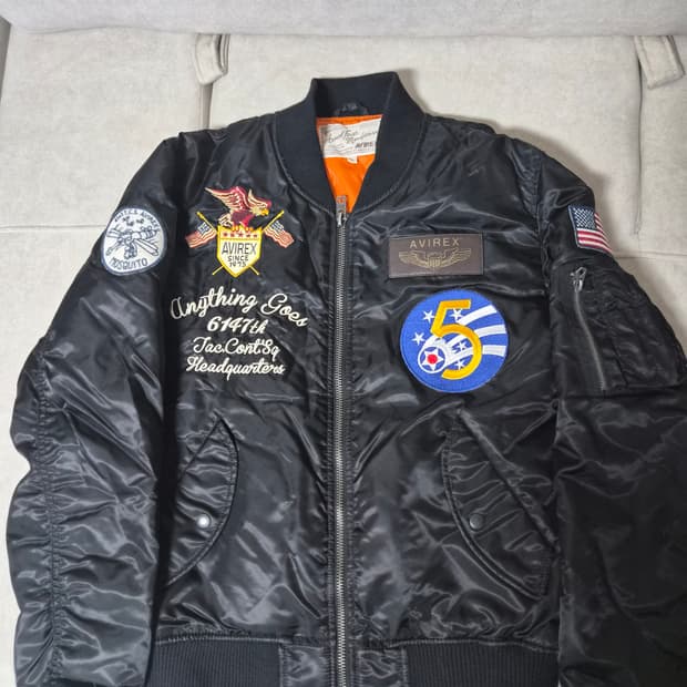 아비렉스 MA-1 항공 재킷