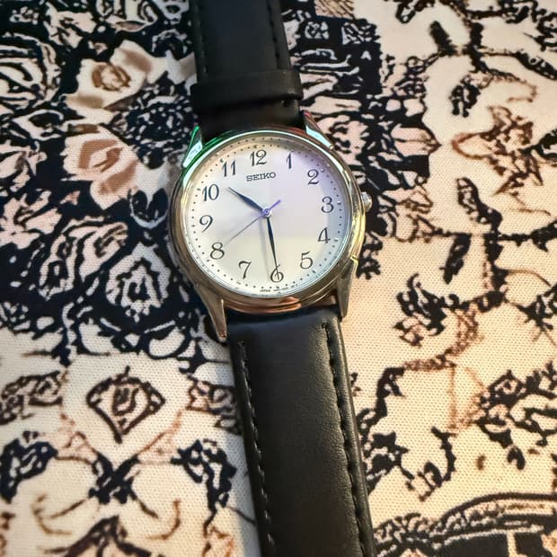 세이코 빈티지 쿼츠 시계