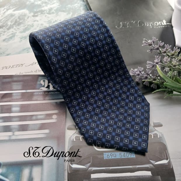 듀퐁 실크 네이비 다이아 패턴 넥타이 8.7cm A등급 A18550

