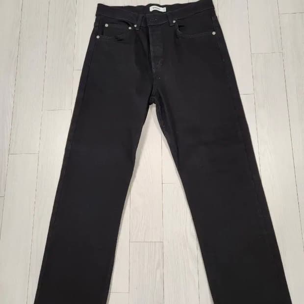 산드로 옴므 블랙진 데님