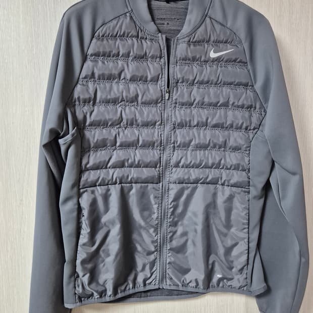 나이키 에어로로프트 자켓 그레이 나이키골프 100