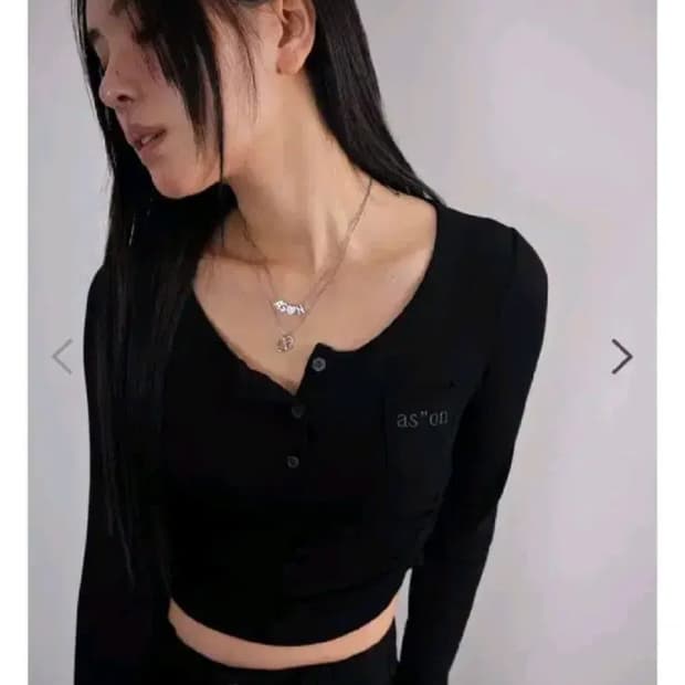 애즈온) pokky pocket tee