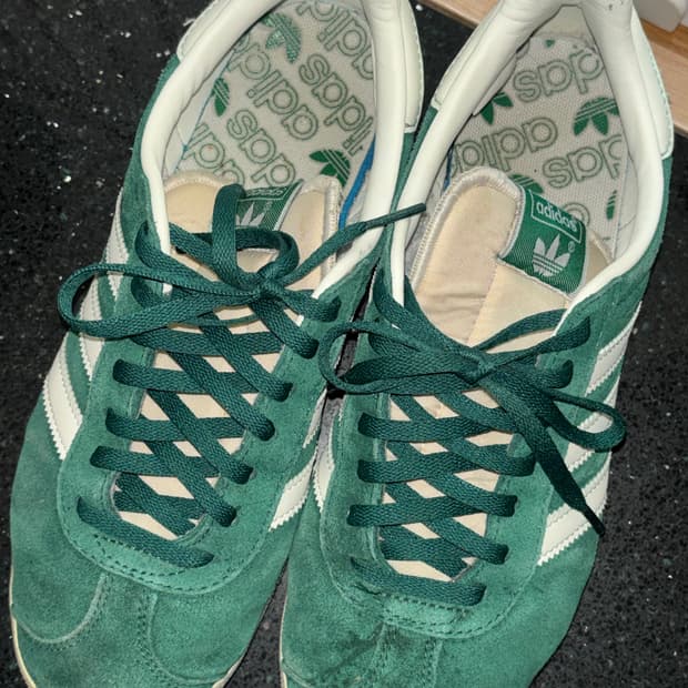 아디다스 가젤 다크 그린 크림 화이트