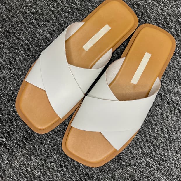 하바나 레더 슬리퍼