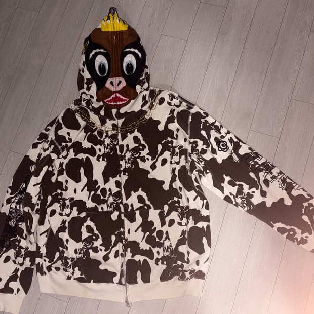 베이프 카우 한정판 후드집업