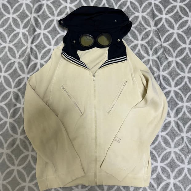 CP컴퍼니 고글 니트집업