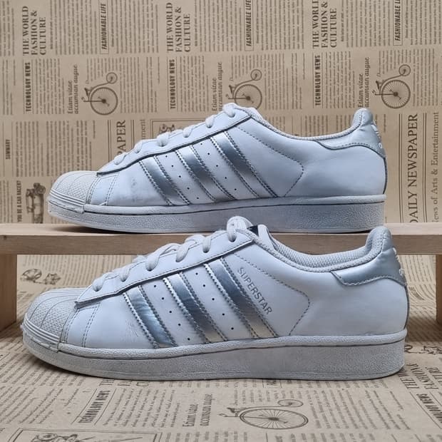 아디다스 슈퍼스타 흰색/실버 스니커즈245