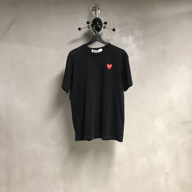 꼼데가르송 와펜 반팔 티셔츠 블랙 XL