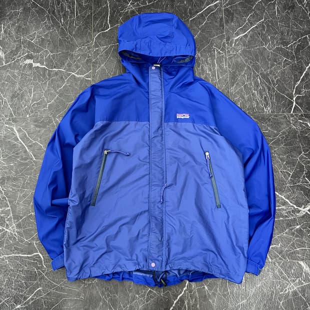 파타고니아 00s 후드 배색 에센셜 바람막이 자켓