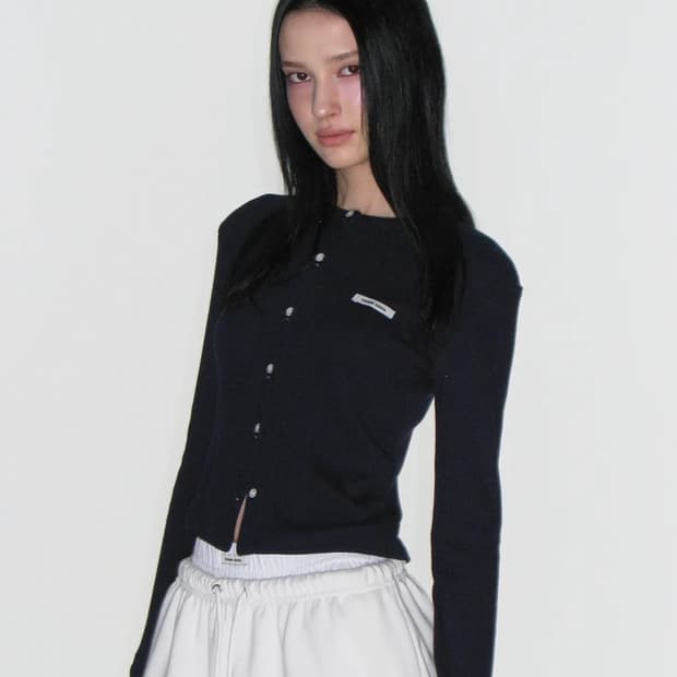 크랭크 니트 스터드 버튼 가디건_네이비