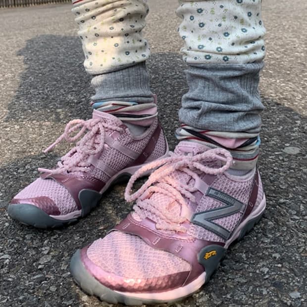 뉴발란스 MT10O 로즈 슈가 핑크 타피 240 사이즈