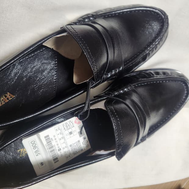 자라소프트셔링로퍼 (260)