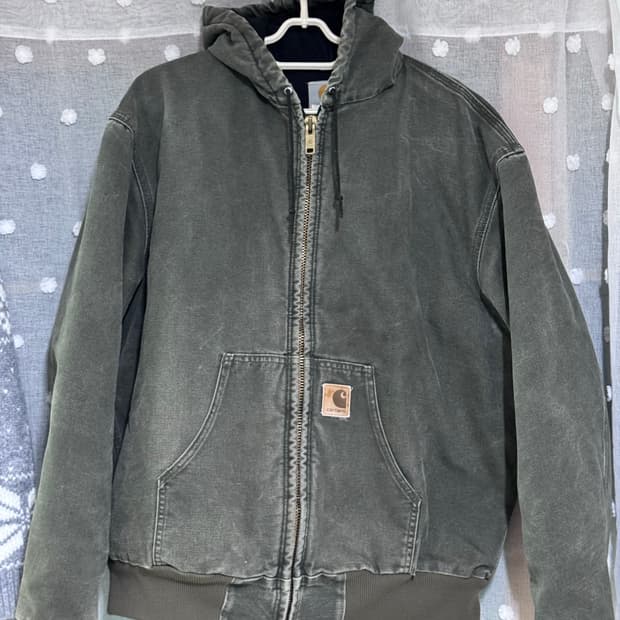 착샷 o) 칼하트 액티브자켓 J68 MOS XL 판매합니다