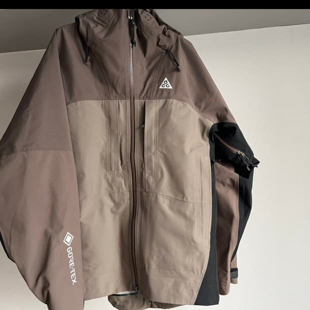 나이키 acg 미저리릿지 스톰핏 아시아핏 s 새상품 DQ5772-004