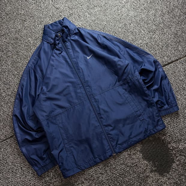 나이키 스우시 올드스쿨 바람막이 자켓 3808