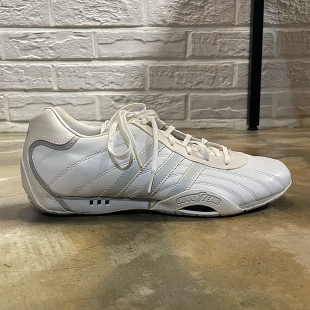 2010年 Adidas Goodyear